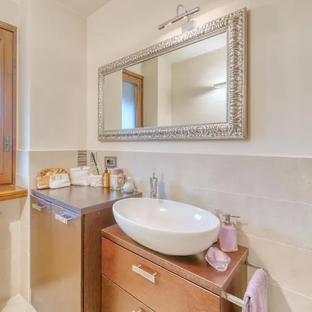 Elegante Appartamento-100mt Dal Centro-50mt Dalla Seggiovia-wifi-parcheggio Gratuito Apartment Sauze D'Oulx