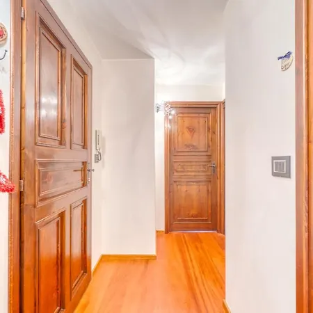 Apartment Elegante Appartamento-100mt Dal Centro-50mt Dalla Seggiovia-wifi-parcheggio Gratuito Sauze D'Oulx