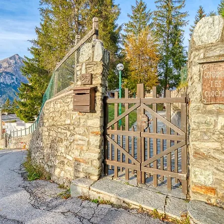 Apartment Elegante Appartamento-100mt Dal Centro-50mt Dalla Seggiovia-wifi-parcheggio Gratuito