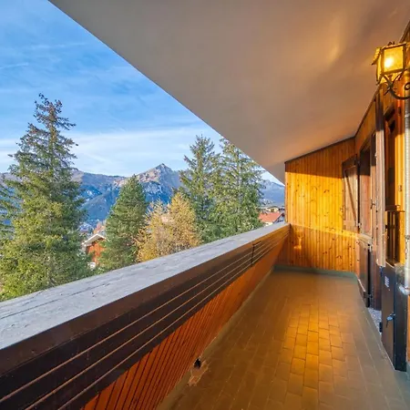 Appartement Elegante Appartamento-100mt Dal Centro-50mt Dalla Seggiovia-wifi-parcheggio Gratuito